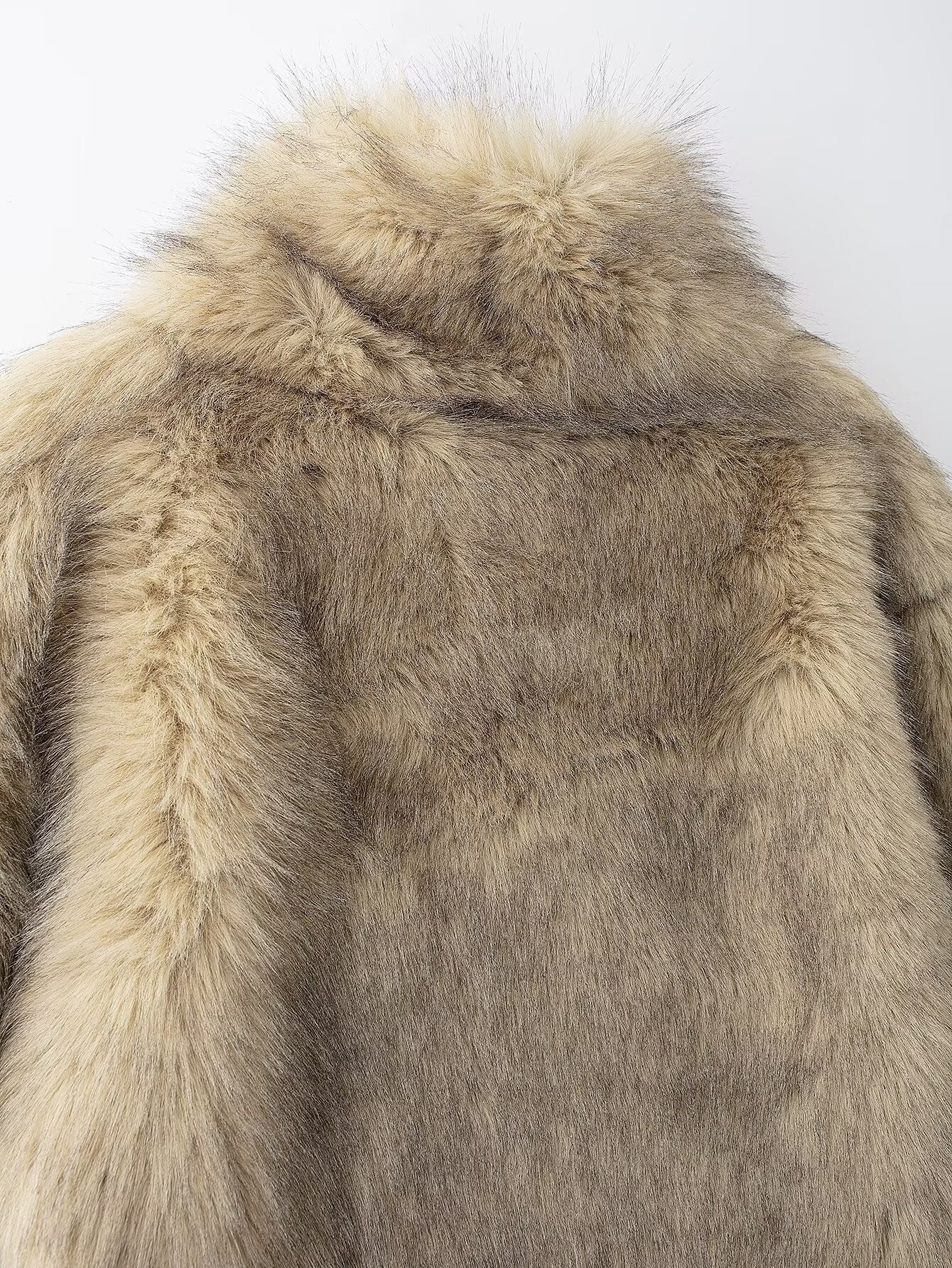 Luxe Faux Fur Sweater - Elegant Winter Warmth