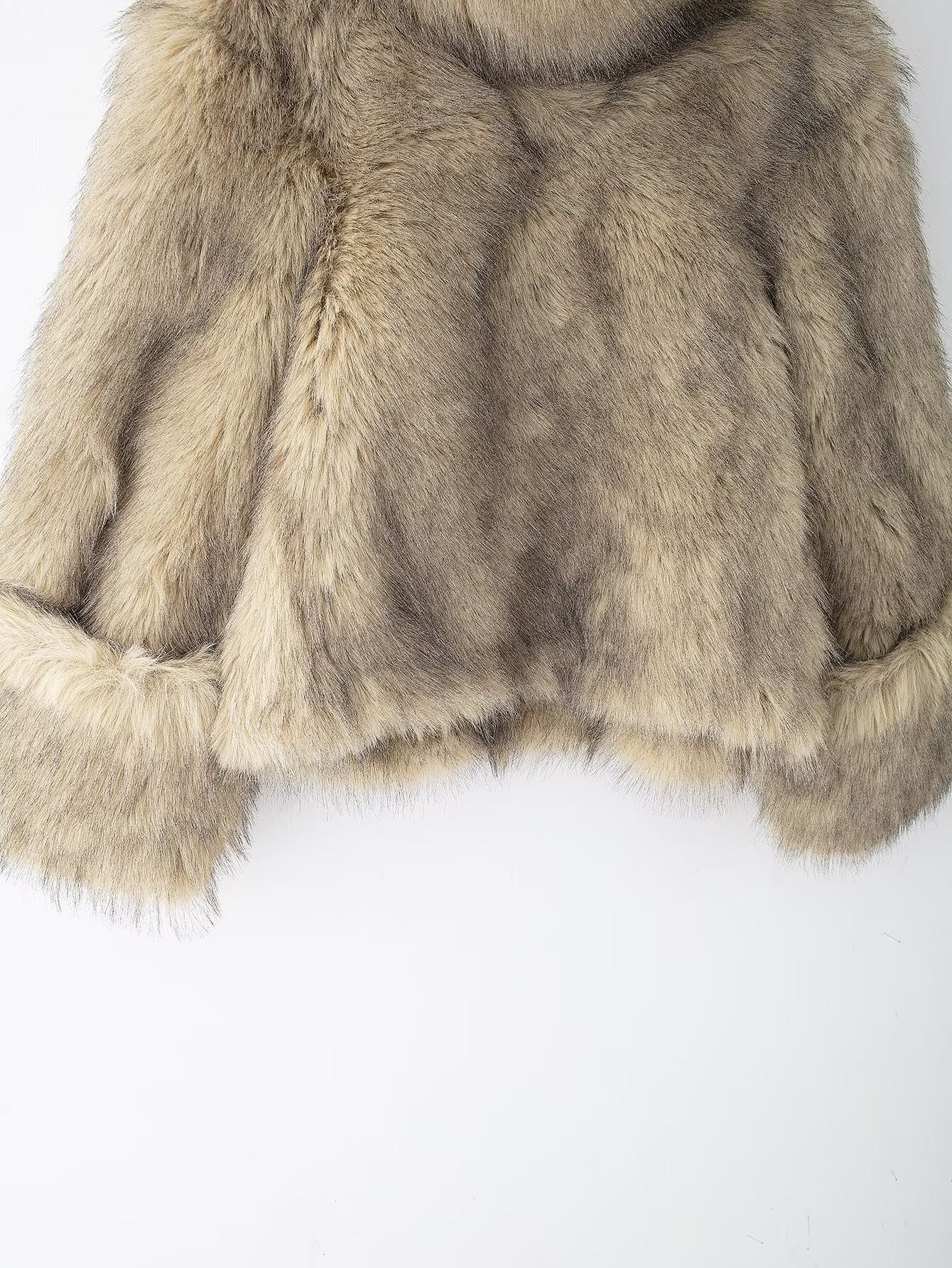 Luxe Faux Fur Sweater - Elegant Winter Warmth