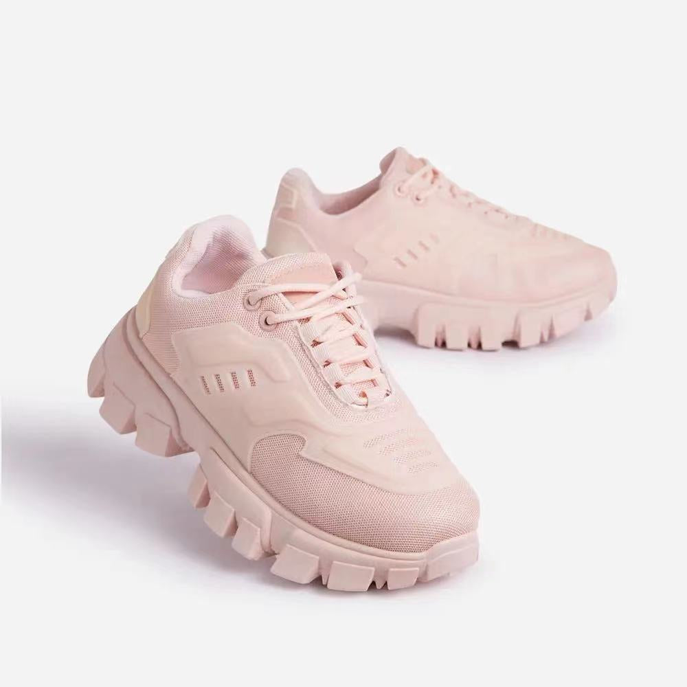 Capri Sneaker