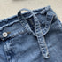 High waisted jeans.