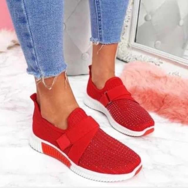 Soft top casual